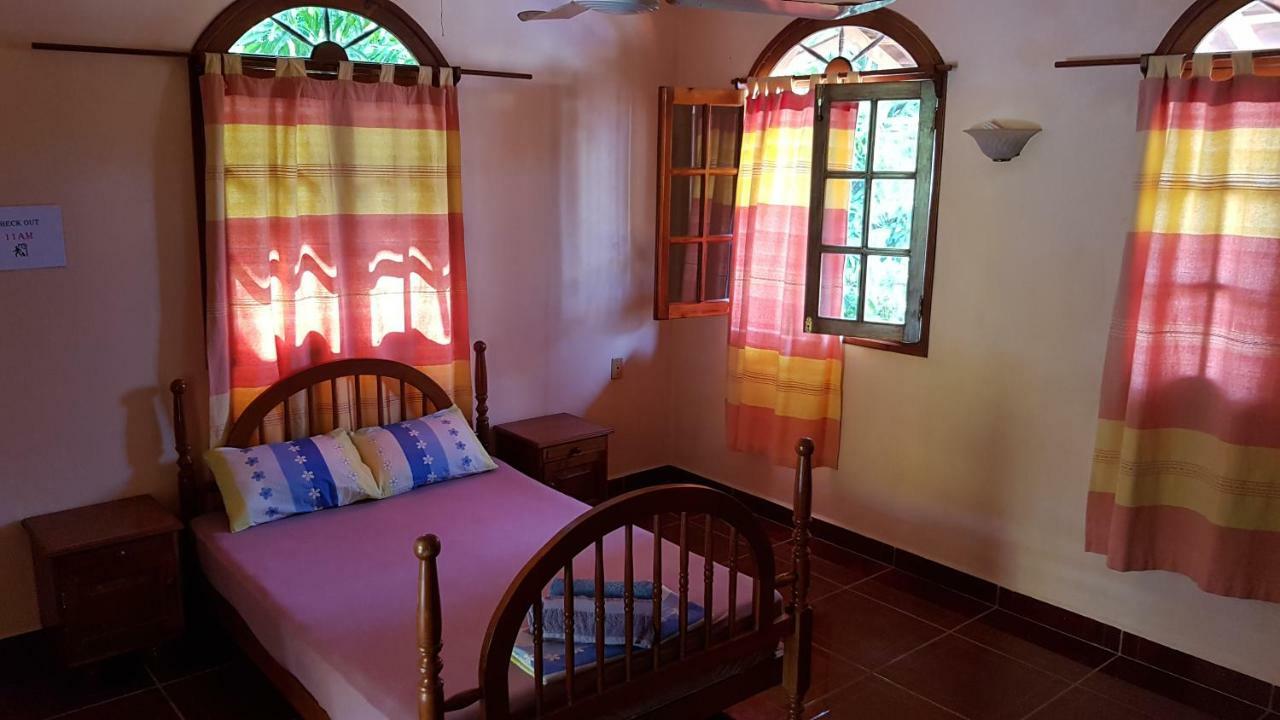 Villa Mango Hostel Puerto Escondido  Bagian luar foto