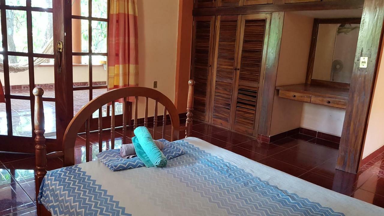 Villa Mango Hostel Puerto Escondido  Bagian luar foto