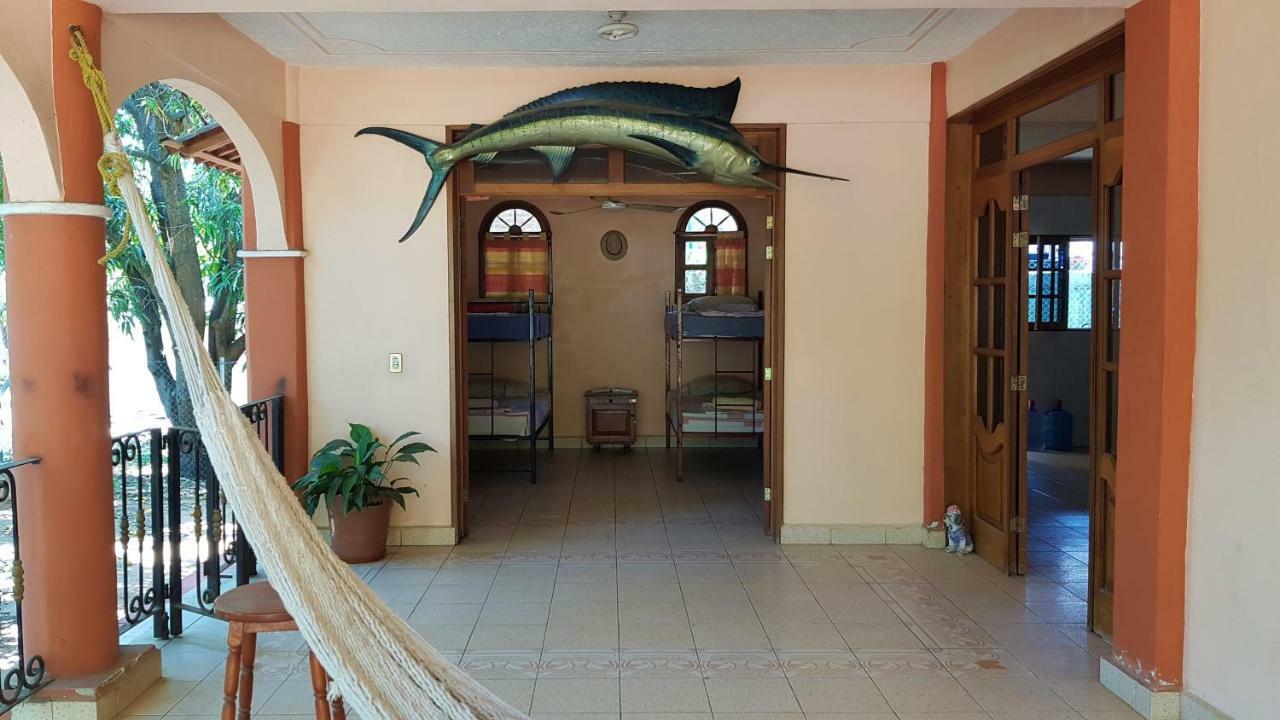 Villa Mango Hostel Puerto Escondido  Bagian luar foto