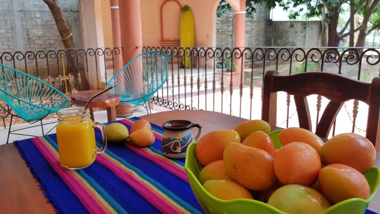 Villa Mango Hostel Puerto Escondido  Bagian luar foto